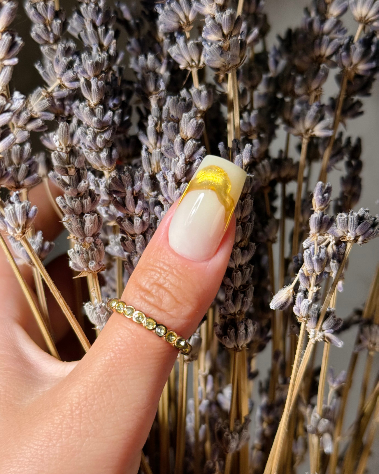 Nagels thuis doen: 7 Stappen voor een Professionele Look Zonder Salon Glamnailsprofessional